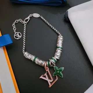 Louis Vuitton Beads Silver Green Chain-Link Beaded Bracelet