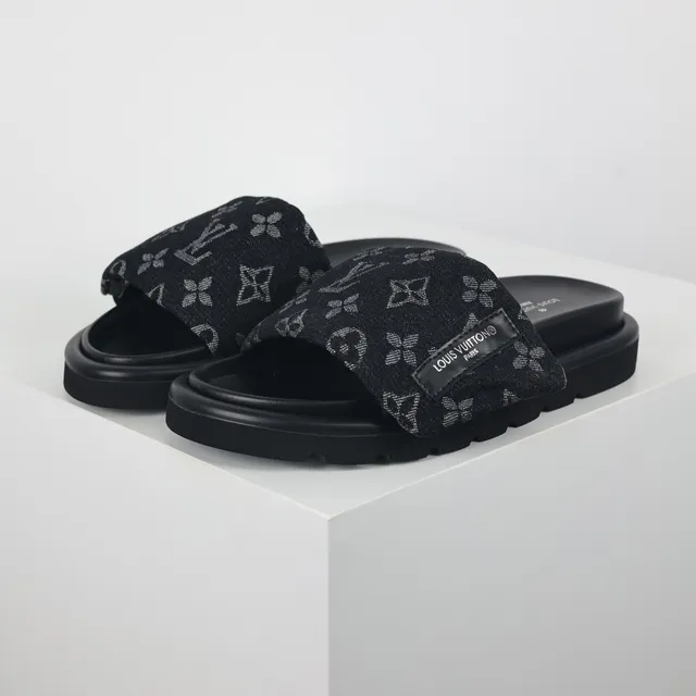 Louis Vuitton Preto Cinza Monogrammed Tecido Alça Sola Plataforma Grossa Sandálias 2
