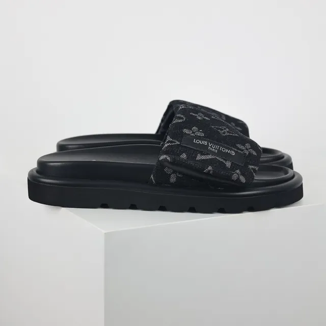 Louis Vuitton Preto Cinza Monogrammed Tecido Alça Sola Plataforma Grossa Sandálias 3