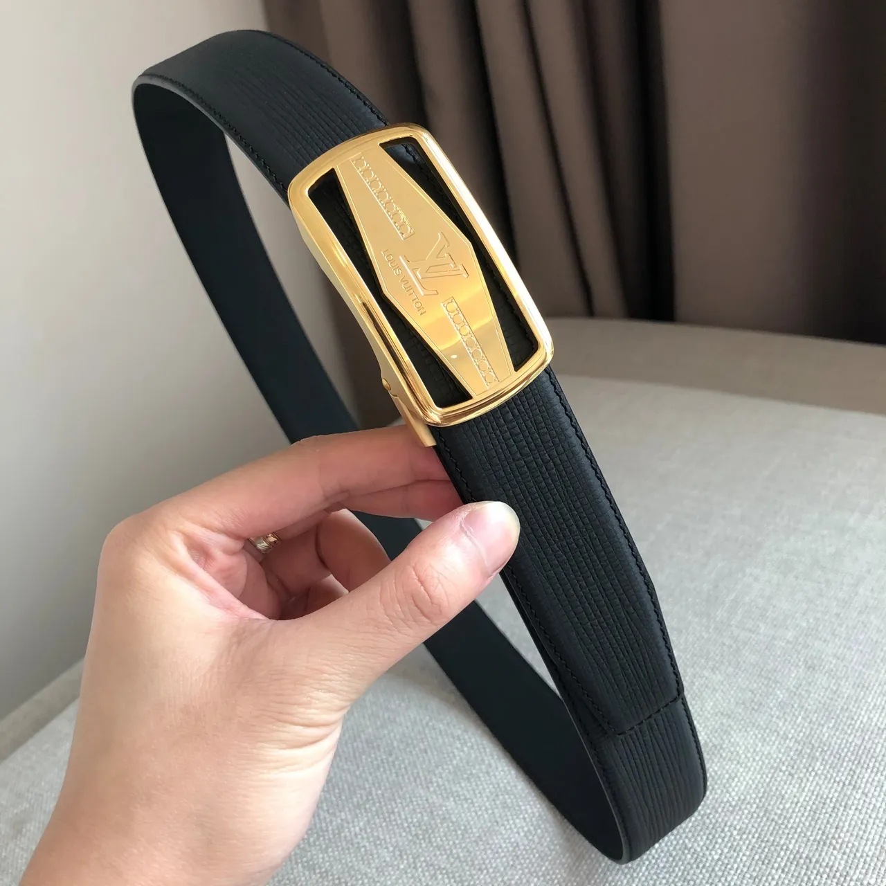 Louis Vuitton Black Silver Automatic Sliding Buckle Textured Leather Belt 3