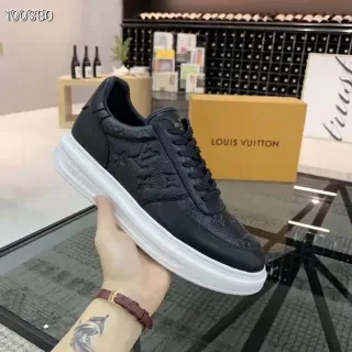Louis Vuitton 黑白 Monogram-Embossed 皮革 平台鞋底 生活方式运动鞋