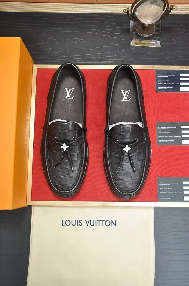 Louis Vuitton Black White Monogram Leather Upper Tassel Detail Loafer 2