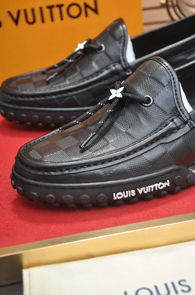 Louis Vuitton Black White Monogram Leather Upper Tassel Detail Loafer 8