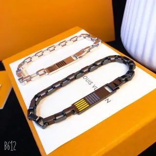 لويس فيتون سوار أسود أصفر سلسلة معدنية رابط لوح مستطيل مركز