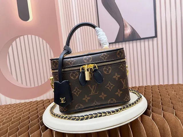 लुई विटन Boîte Chapeau भूरा Monogram कैनवास टोट बैग 2