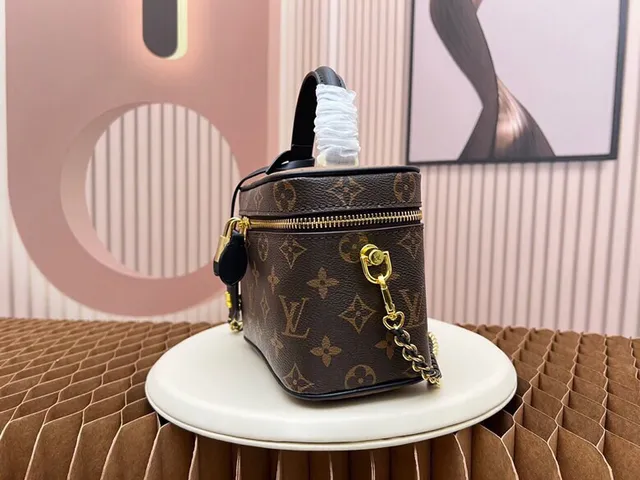 लुई विटन Boîte Chapeau भूरा Monogram कैनवास टोट बैग 6