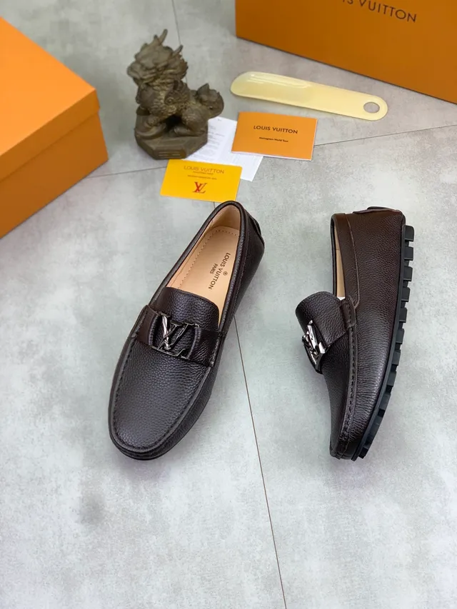 Louis Vuitton Mocassin à Boucle Marron Argent Cuir Grainé Boucle Métal LV Mocassin 6
