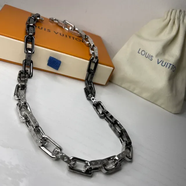 Louis Vuitton Chain Link Necklace Two-Tone Monogram Metal Necklace 5