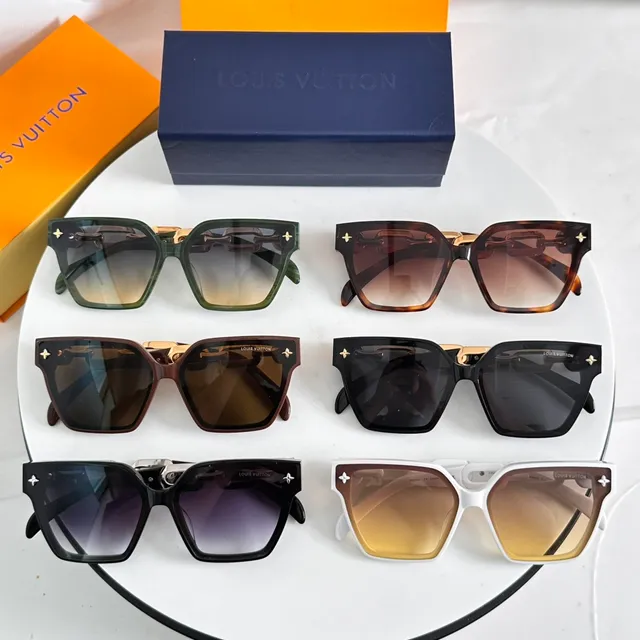Louis Vuitton Chain Oversized Square White Gradient Sunglasses 9