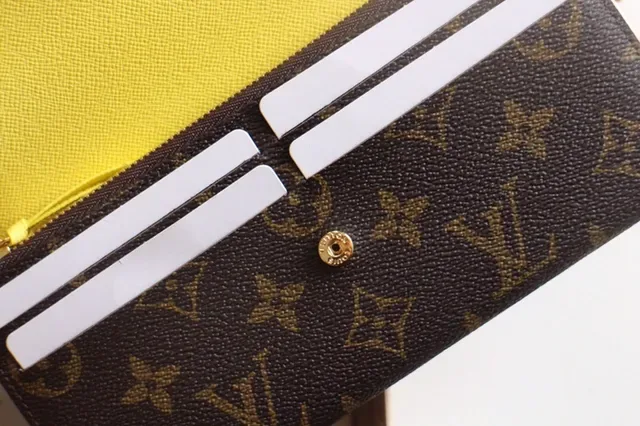 Louis Vuitton Damier Azur beige gris damier toile bouton pression rose long portefeuille 14