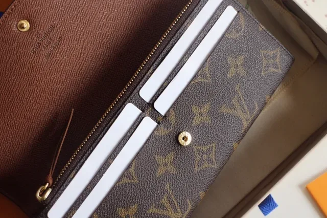 Louis Vuitton Damier Azur beige gris damier toile bouton pression rose long portefeuille 21