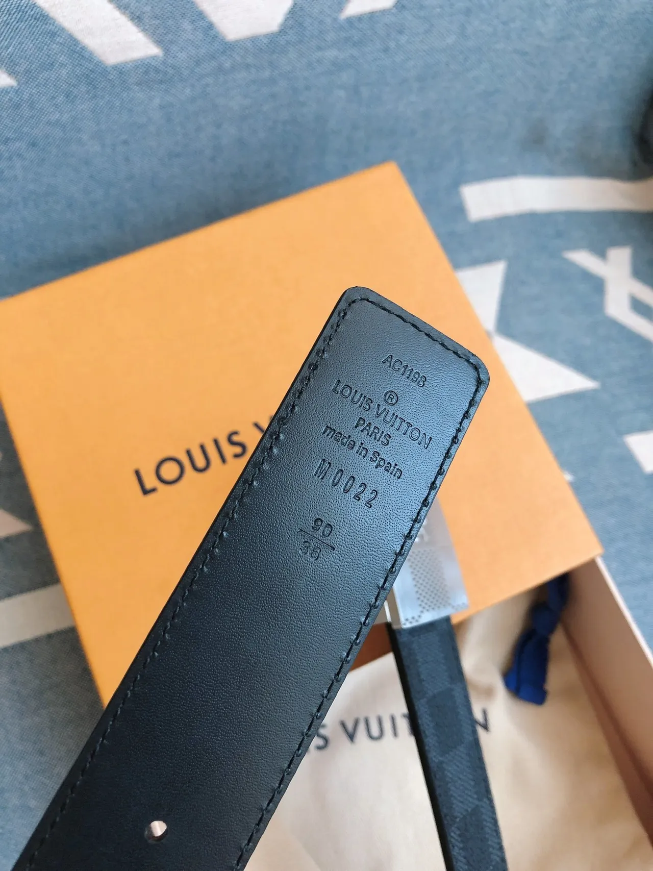Louis Vuitton Damier Graphite Blue 皮革腰带 5