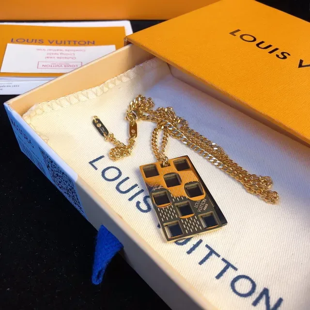 Louis Vuitton Gold Black Rectangular Pendant Grid-Patterned Surface Necklace 5