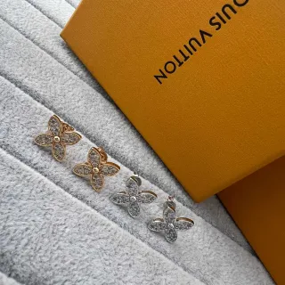 Louis Vuitton أقراط ذهبي فضي نقشة زهرة أربع بتلات كريستال مرصع