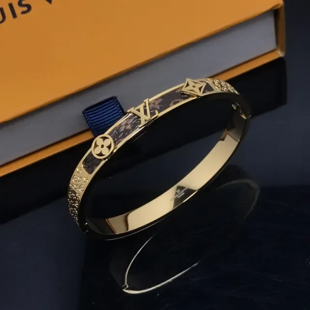 Louis Vuitton Pulseira de Esmalte com Motivo de Monograma em Tom Dourado 3