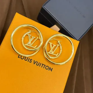 Louis Vuitton حلقات ذهبية