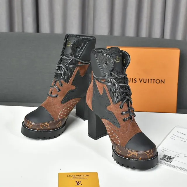 Louis Vuitton Le Cagole 棕色和黑色 Monogram 踝靴 3