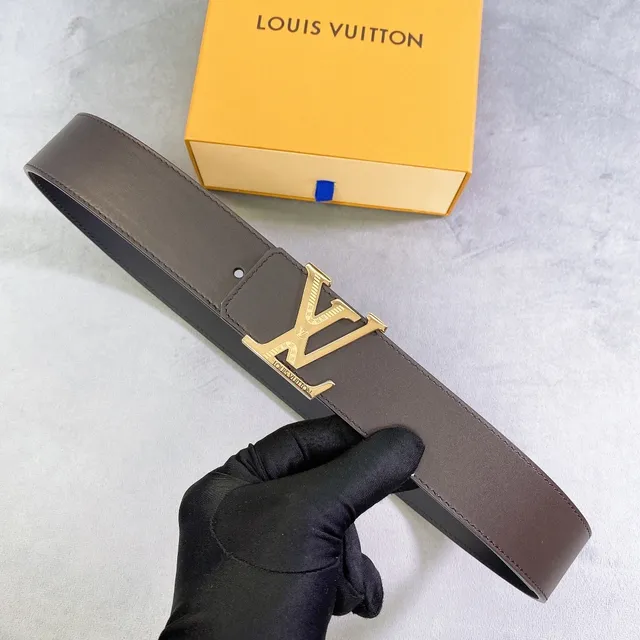 Louis Vuitton LV Initiales Ceinture en cuir lisse avec boucle interlocking buckle marron doré 5