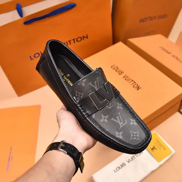Louis Vuitton LV mocassim preto cinza monograma lona fivela metálica alça mocassim 6