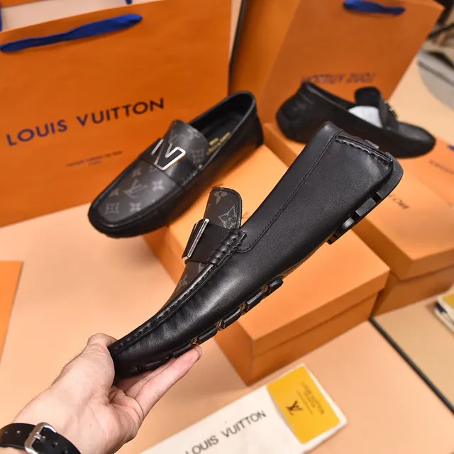 Louis Vuitton LV mocassim preto cinza monograma lona fivela metálica alça mocassim 7