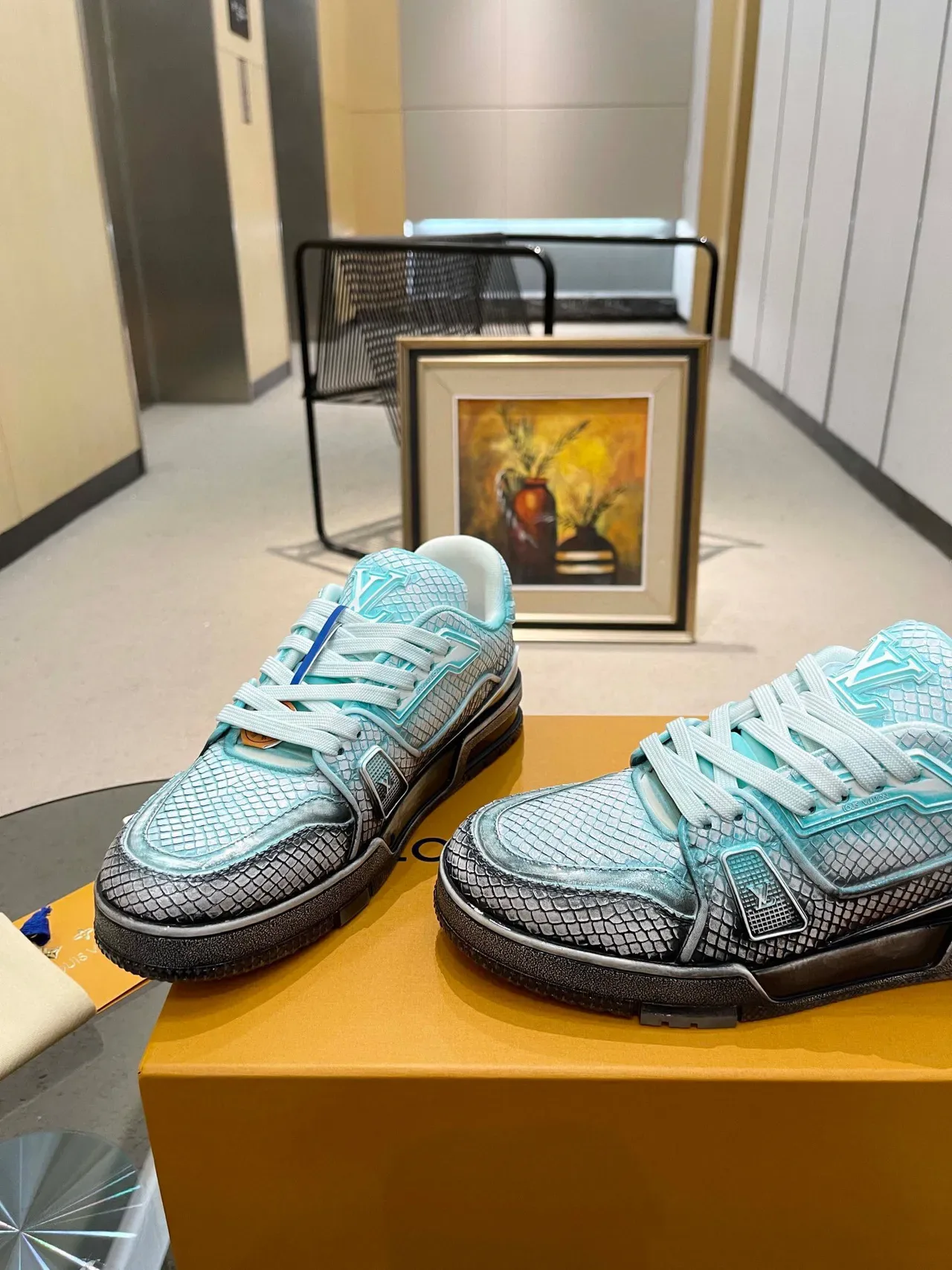 Louis Vuitton LV Trainer Blue Silver Low-Top Snake-Embossed Leather Lifestyle Sneakers 7