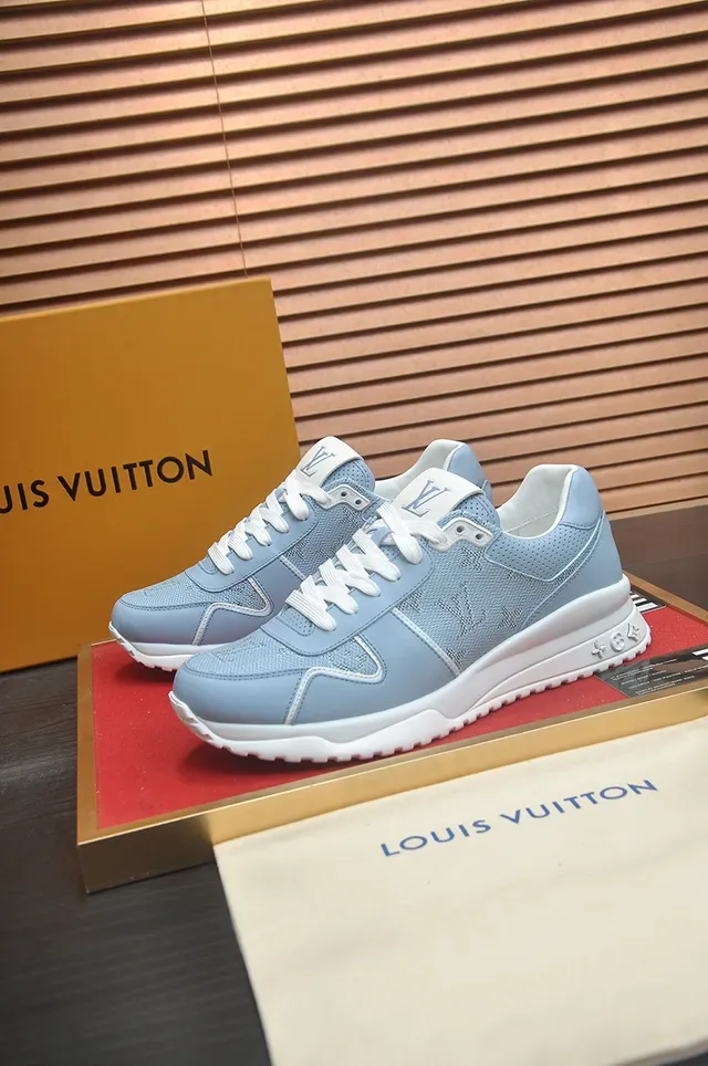 Louis Vuitton LV Trainer Tênis Azuis Brancos Monogrammed Mesh Upper Midsole Esculpido 4