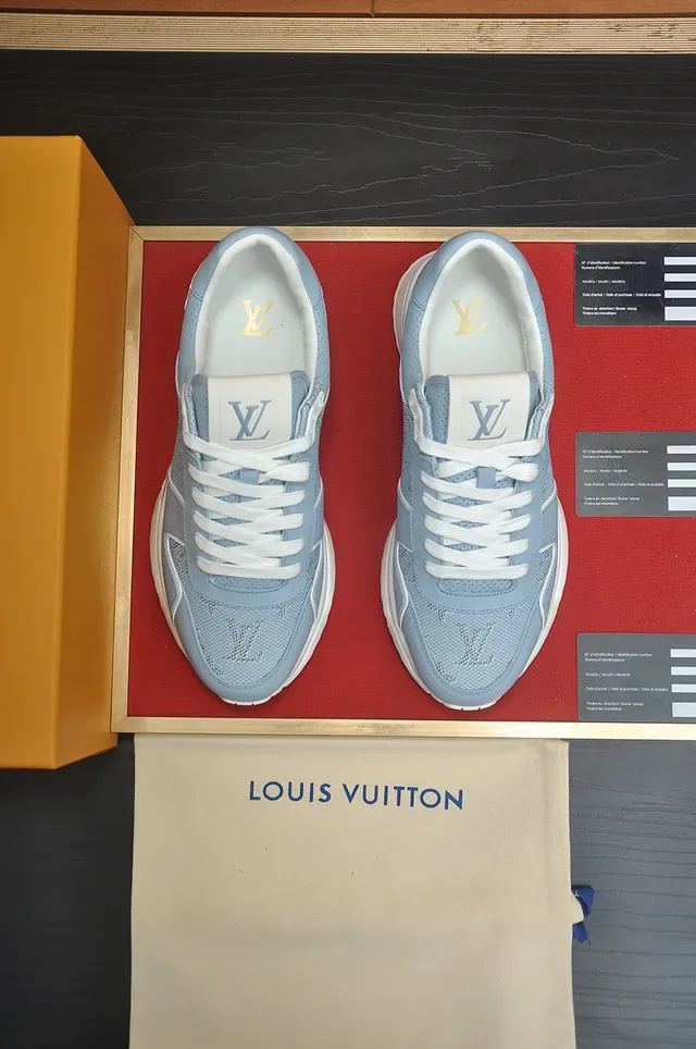 Louis Vuitton LV Trainer Tênis Azuis Brancos Monogrammed Mesh Upper Midsole Esculpido 5
