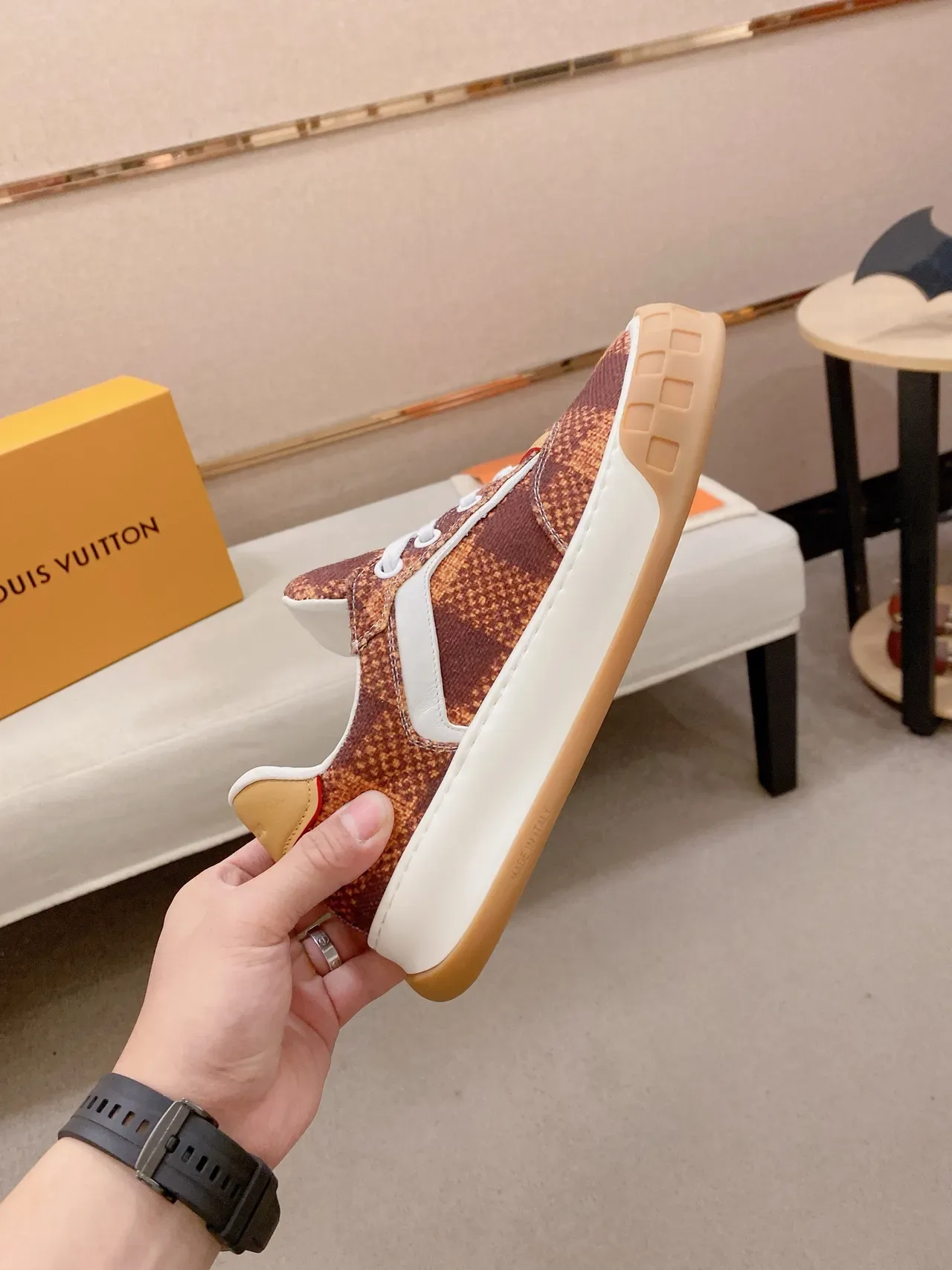 Louis Vuitton LV Trainer Marrón Beige Monogram Lona Superior Grid-Tread Suela de Goma Lifestyle Sneakers 6