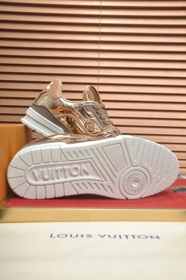 Louis Vuitton LV Trainer Sneakers Lifestyle Métalliques Rose-Gold 3