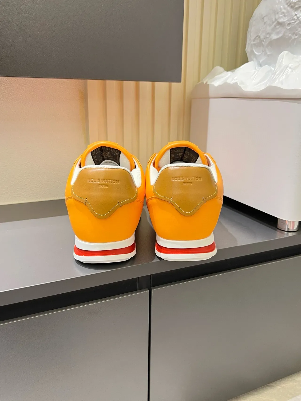 Louis Vuitton LV Trainer Tênis Lifestyle de Couro Laranja 9
