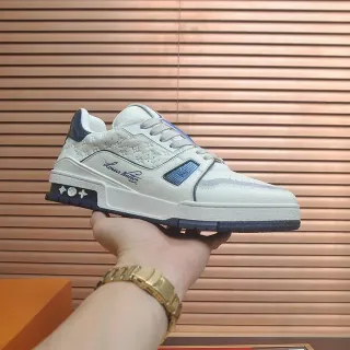 Louis Vuitton LV Trainer Zapatillas Lifestyle Blancos Navy Cuero Monograma Embossado Logo Cursiva