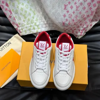 Louis Vuitton LV Trainer Sneakers Lifestyle Blancas Rojas Cuero Perforado Low Top