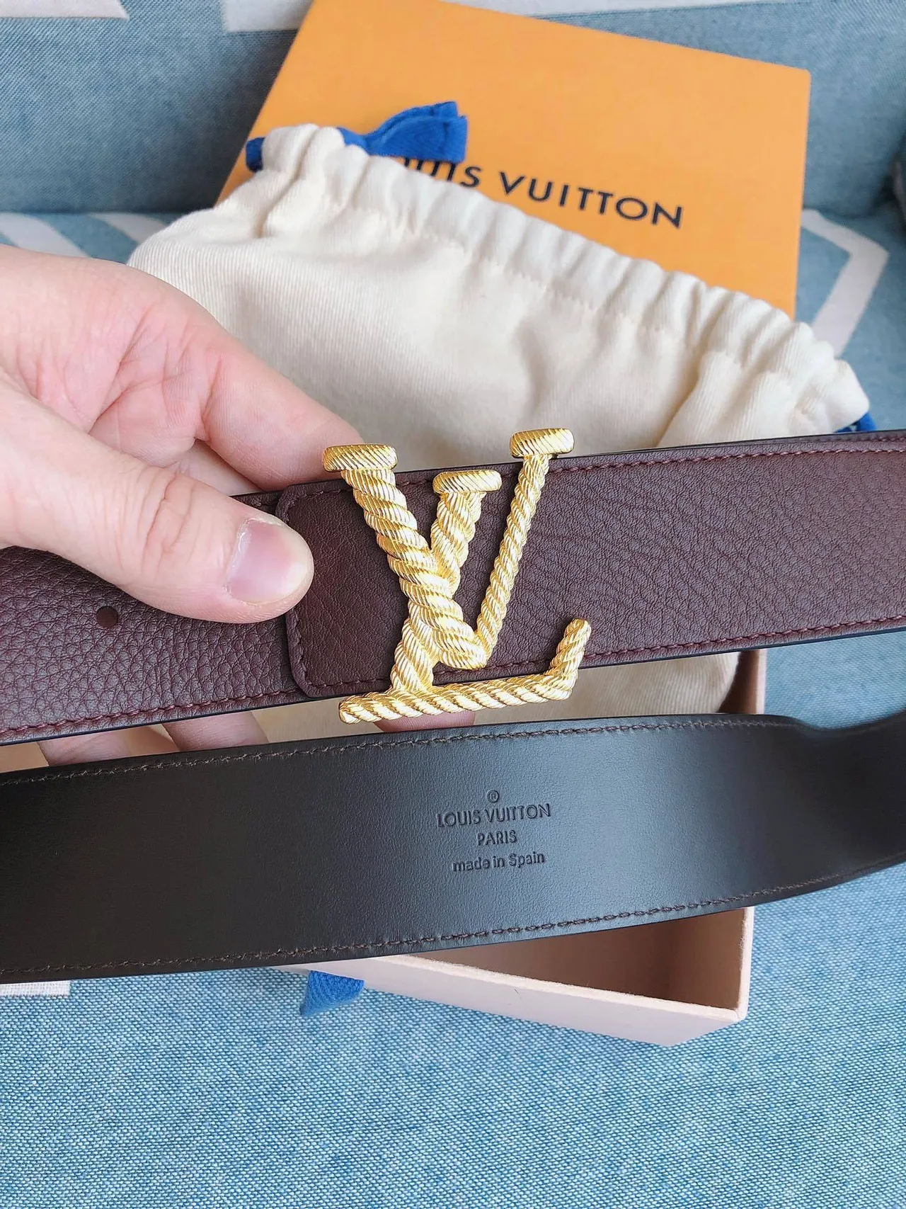Louis Vuitton LV 扭 棕 金 扭曲绳 单色图案 扣 粒面 皮革 带 3