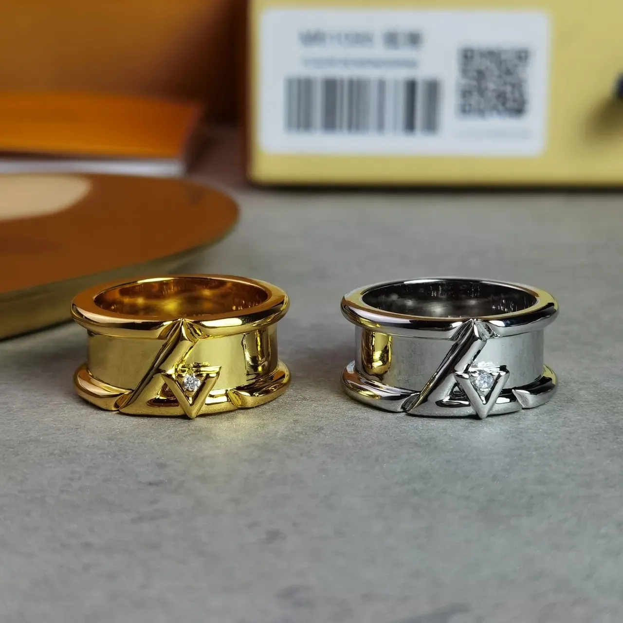 Louis Vuitton LV Volt Gold Silver Geometric Angular Motif Polished Metal Ring 7