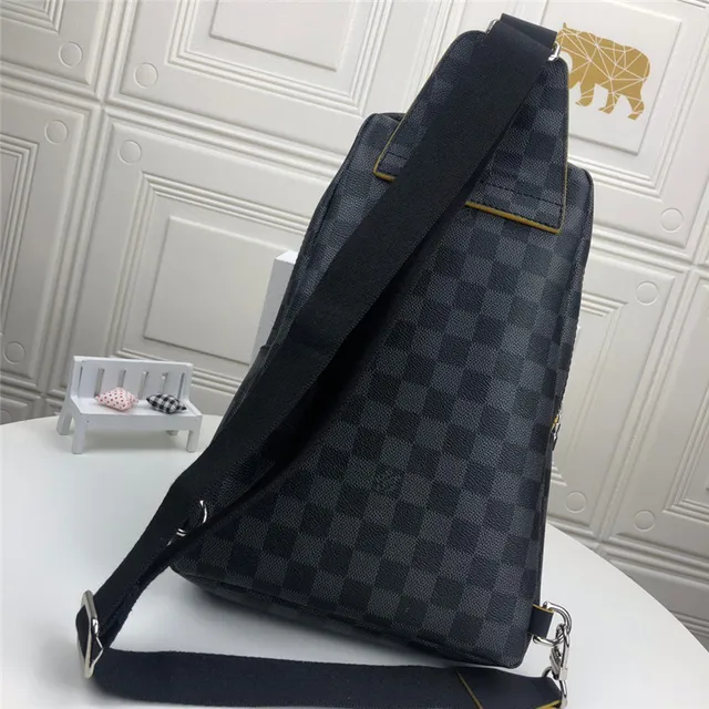 Louis Vuitton Monogram Eclipse মেসেঞ্জার ব্যাগ 7