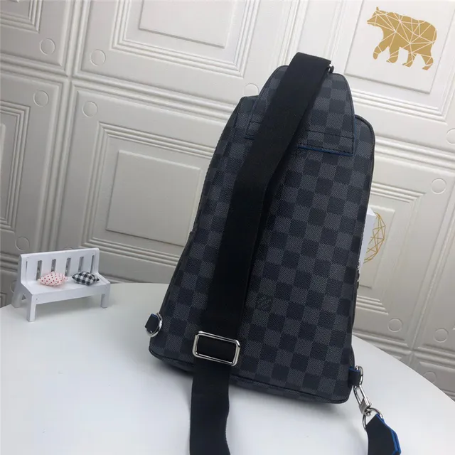 Louis Vuitton Monogram Eclipse মেসেঞ্জার ব্যাগ 16