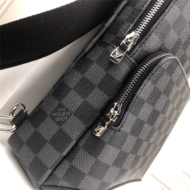 Louis Vuitton Monogram Eclipse মেসেঞ্জার ব্যাগ 22