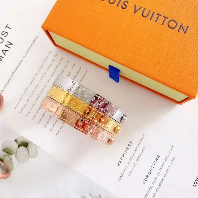 Louis Vuitton Monogram Empreinte أساور بينجل كريستالية مزينة بحلقة مفتوحة 6