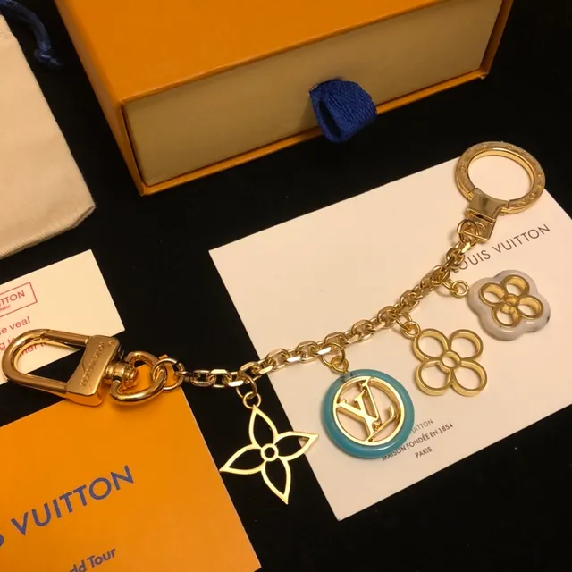 Louis Vuitton Monogram 花卉金蓝金属多 charm 手链 5