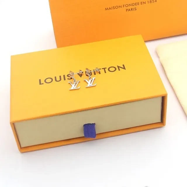 Louis Vuitton Monogram Flower Gold Silver Monogrammed Quatrefoil-Top Earrings 2