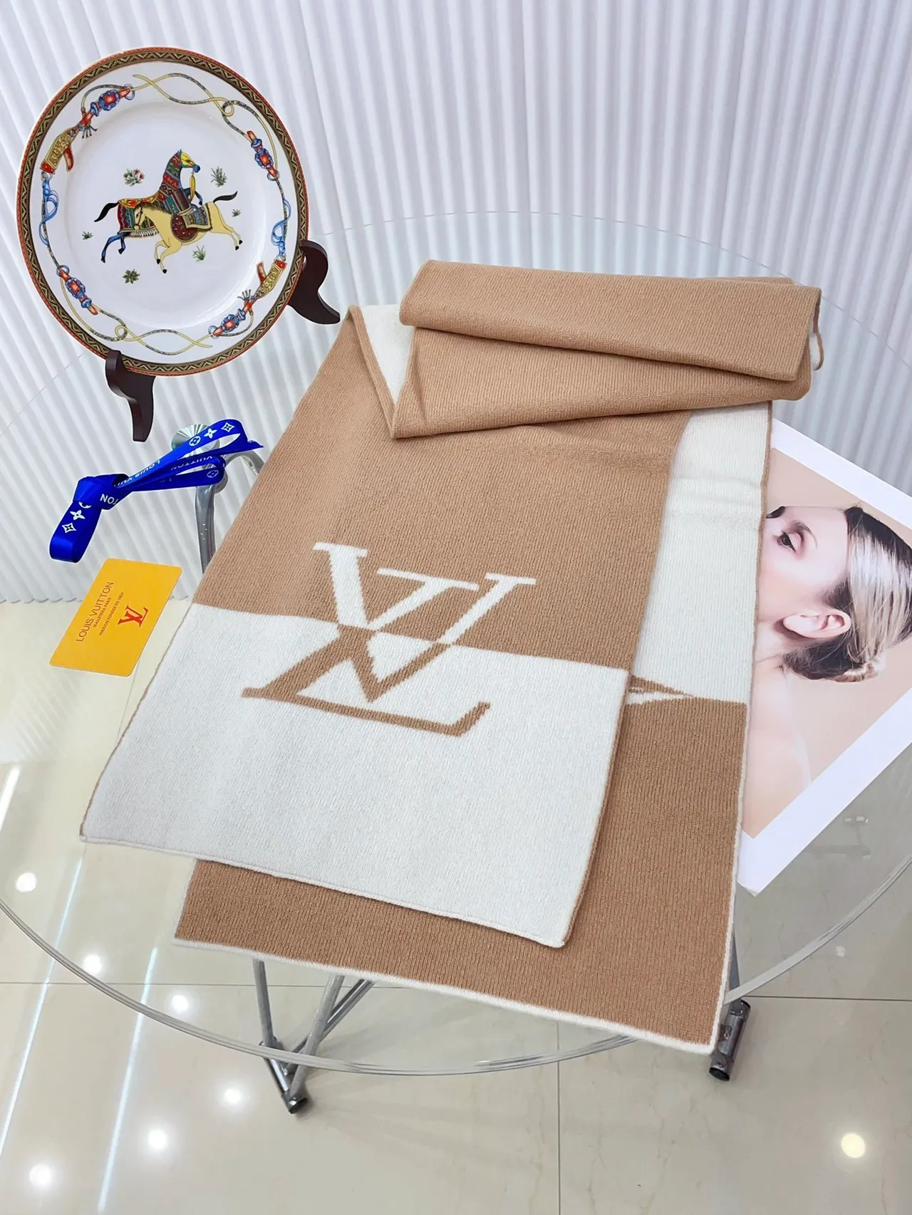 لويس فيتون Monogram Knit Scarf بيج أبيض محبوك كشمير شال 5