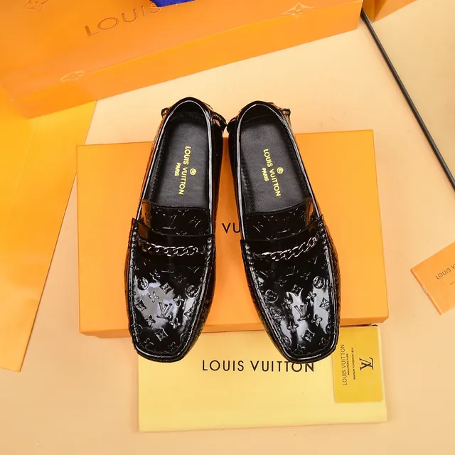 Louis Vuitton Monogram Patent Chain Loafer Black Leather Loafer 9
