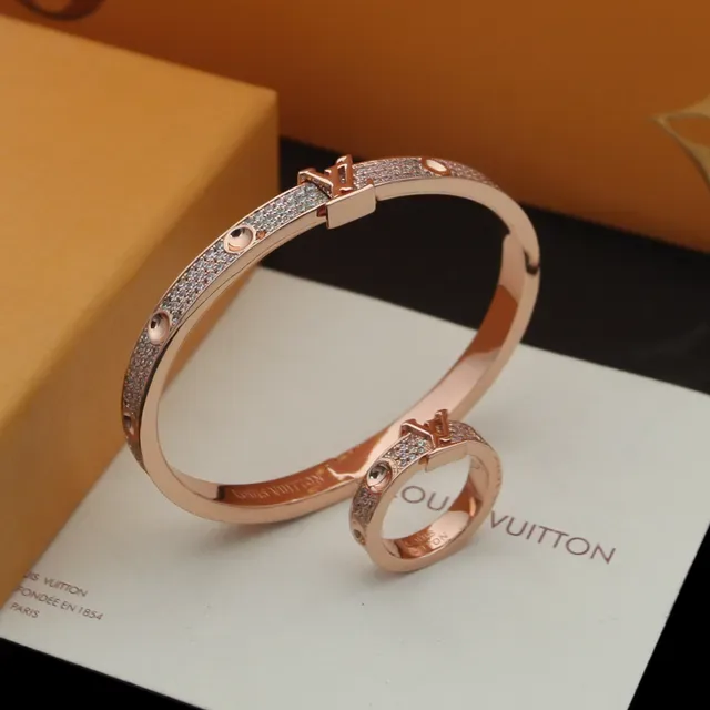 Louis Vuitton Monogram Anel prata dourado rose gold ton 4