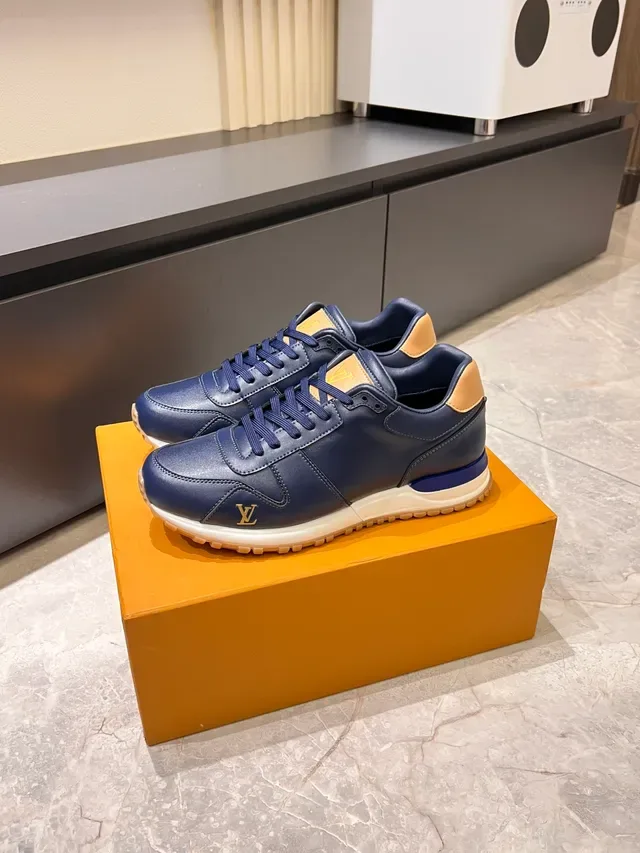 Louis Vuitton Navy Beige Leather Panelled Low-Top Lifestyle Sneakers 4