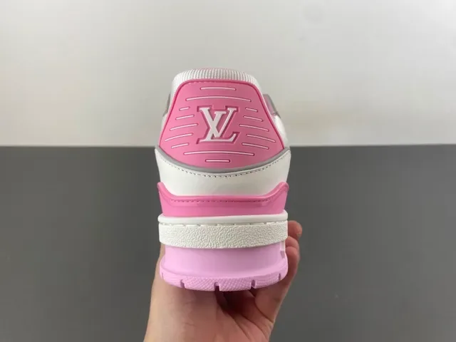 Louis Vuitton 粉白 厚底分层鞋底 镂空网面鞋面 生活方式运动鞋 4