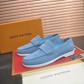 Louis Vuitton Run Away لوفرز من السويدي الأزرق الفاتح