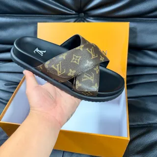 Louis Vuitton Run Away Monogram 帆布 交叉带 厚底拖鞋