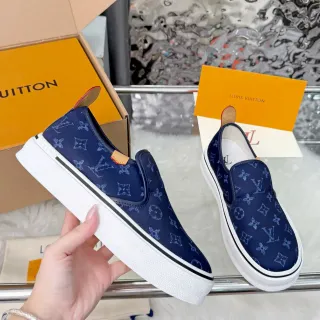 Louis Vuitton Run Away Navy White Monogram Canvas Tênis Lifestyle Slip-On