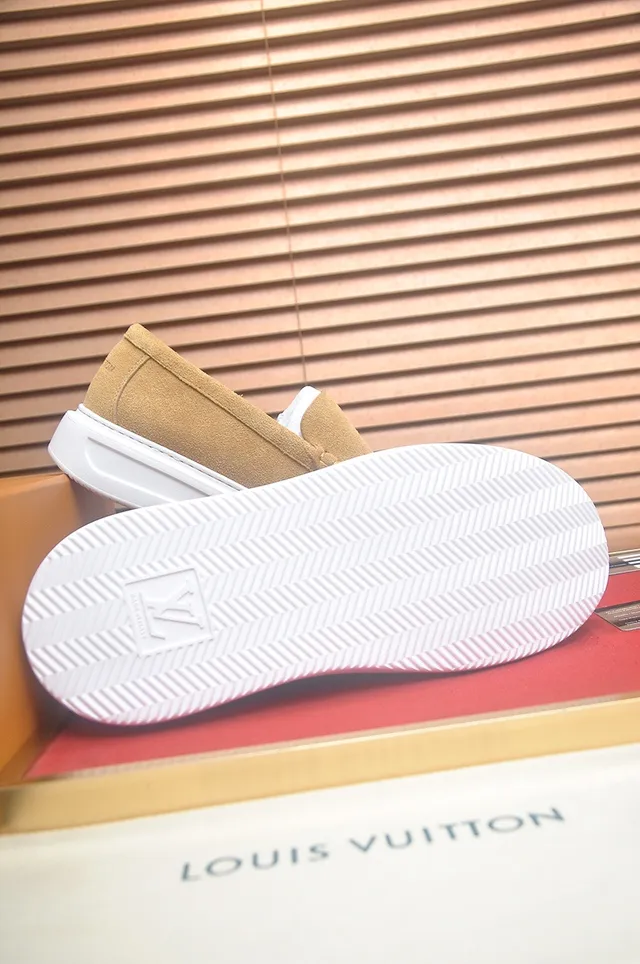 Louis Vuitton Run Away Tan Suede Loafers 7
