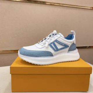 Louis Vuitton Run Away tênis lifestyle branco e azul claro